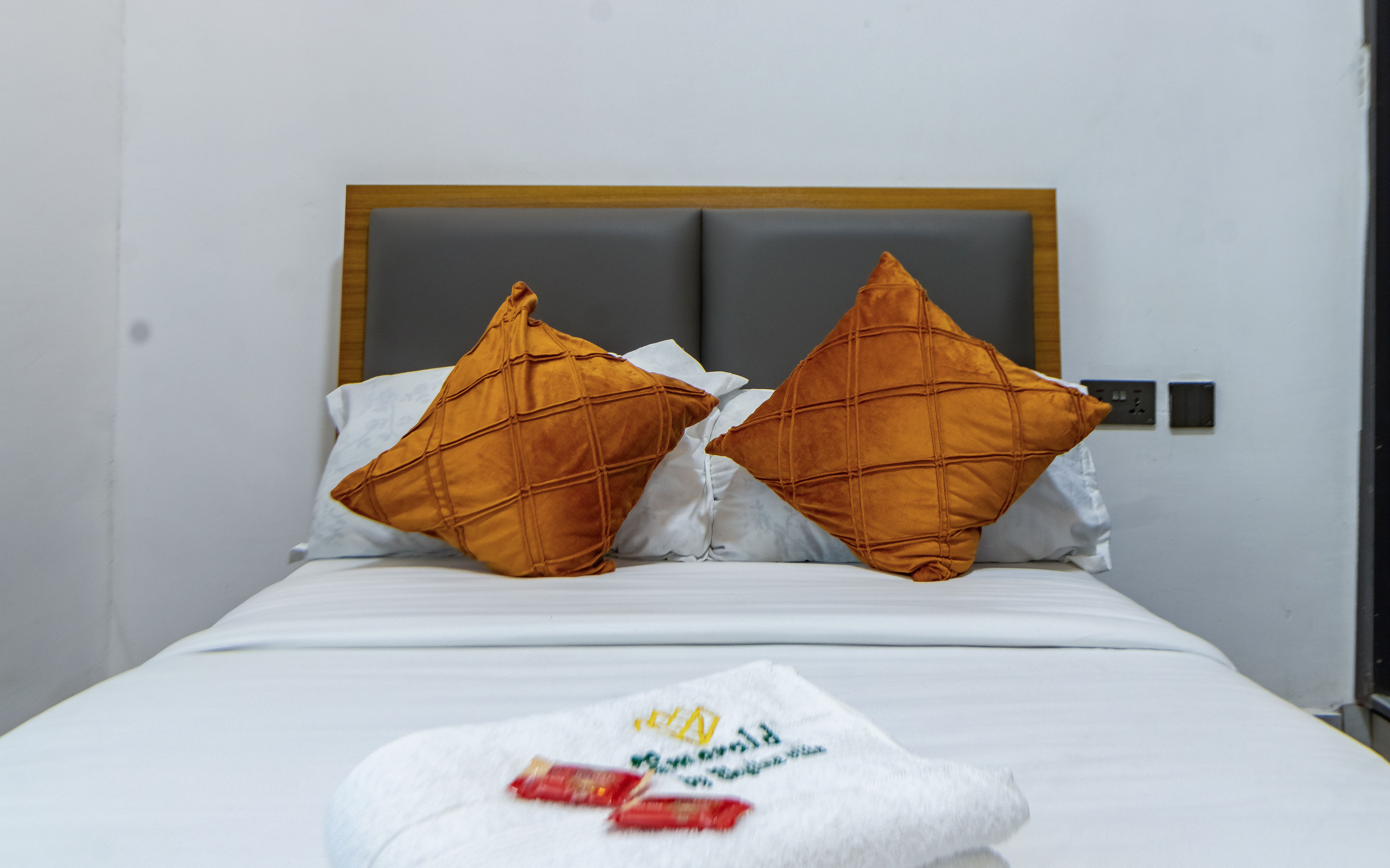 Emerald Stay living room with large windows